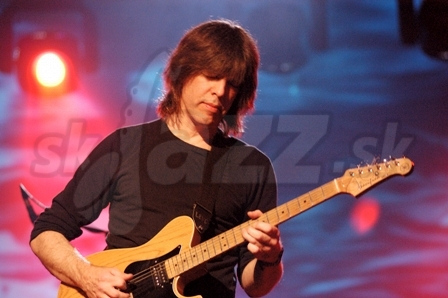 MIKE STERN