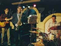 SZABOLCS OLÁH QUARTET