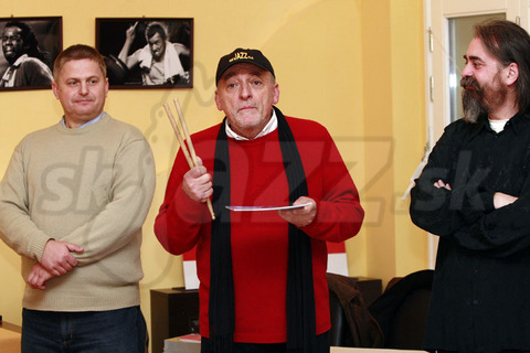 KRSTNÝ OTEC A AUTORI