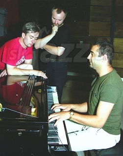 NOTHING BUT SWING TRIO