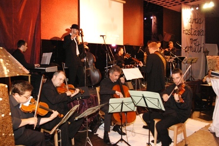 ROBO OPATOVSKÝ + BAND