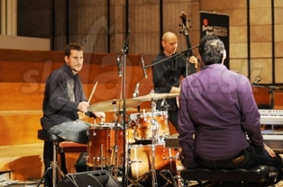  MARTIN VALIHORA TRIO 