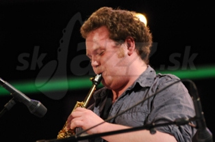  ANTHONY BROWN