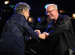 CHICK + GARY 