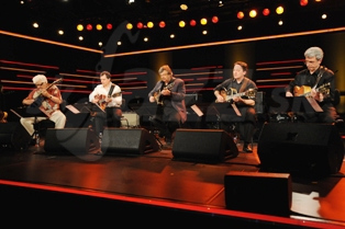  NIGHT OF JAZZ GUITARS