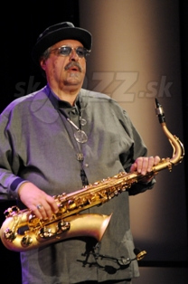 JOE