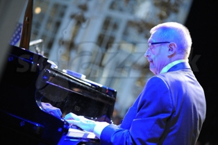  EMIL VIKLICKÝ