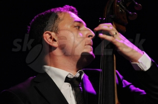 TOMÁŠ BAROŠ