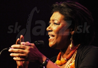  CAROL ALSTON