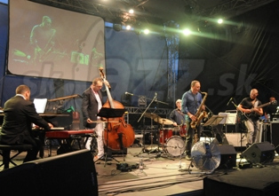  ... & JAZZBROTHERS  