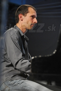  MICHAL  