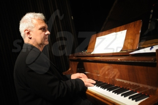  PAVOL BODNÁR  