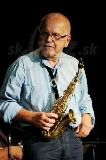  IGOR  