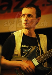 PETER BELÁK