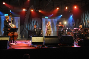  GRAZYNA + BESTER QUARTET  