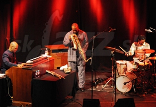  JAMES CARTER ORGAN TRIO  