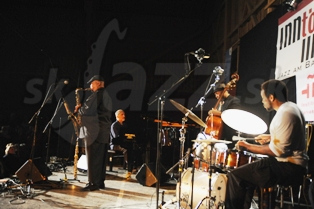  AZAR LAWRENCE QUARTET  