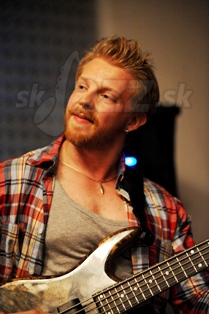  HADRIEN FERAUD  