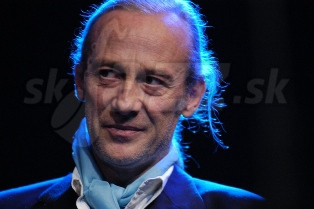  MATTHIAS RUEGG 