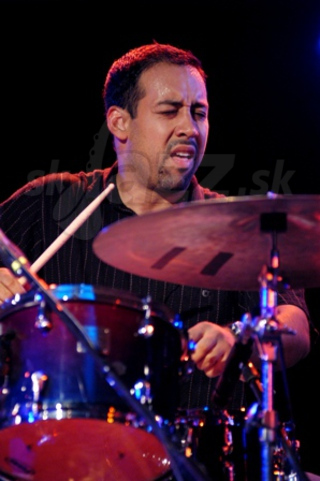  ANTONIO SANCHEZ  