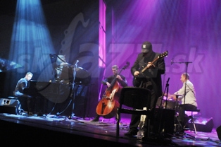  AMC TRIO + ULF WAKENIUS  