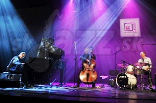  AMC TRIO + ULF WAKENIUS  