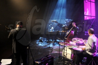  AMC TRIO + ULF WAKENIUS  