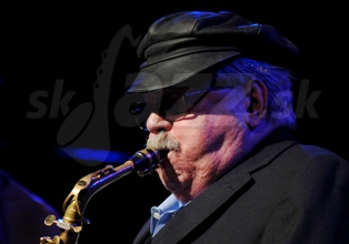 PHIL WOODS