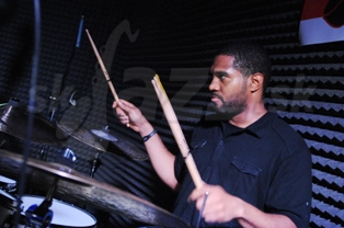  DAMION  