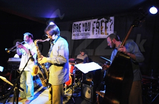  NoCZ QUARTET  