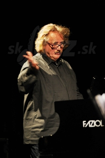  JASPER VAN HOF  