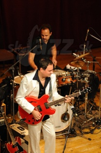  GEORG + LUKAS  