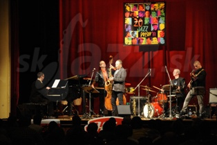  ŠTEFAN PIŠTA BARTUŠ & JAZZBROTHERS  