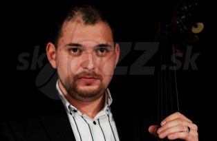  TOMÁŠ BAROŠ  