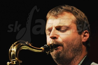  RADEK  