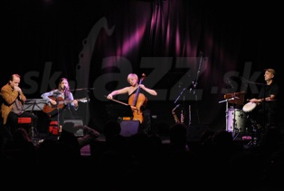  DANA TUPINAMBÁ BAND  
