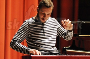  PAWEL  