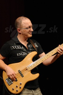  MICHAL  