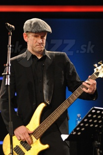  CHRISTIAN EITNER  
