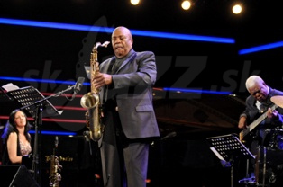  AMINA+NATHAN+ABRAHAM  