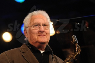  LEE KONITZ  