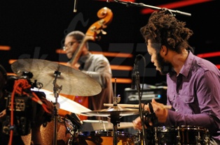  VICENTE + COREY  