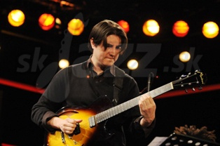  MIKE  