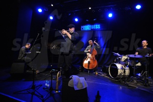  AMC TRIO + RANDY BRECKER  