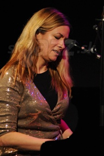  SUSI  