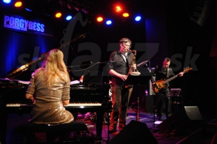  SUSI HYLDGAARD TRIO FEAT.J.ENDERS  