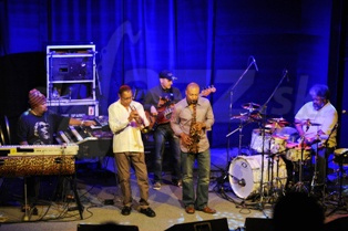  POOGIE BELL BAND&JURAJ GRIGLÁK  