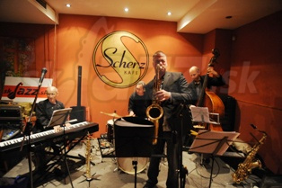 NIKOLAJ NIKITIN QUARTET  