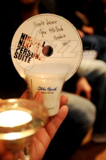  CD V LAMINÁTE  