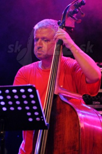 VIKTOR HÁRS  